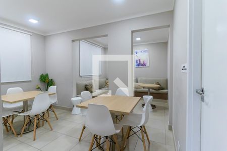 Apartamento à venda com 45m², 2 quartos e sem vagaÁrea comum - Salão de festas
