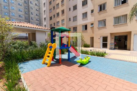 Apartamento à venda com 45m², 2 quartos e sem vagaÁrea comum - Playground