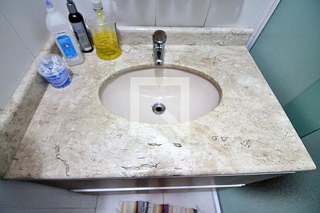 Casa à venda com 230m², 3 quartos e 2 vagasBanheiro da Suíte 3