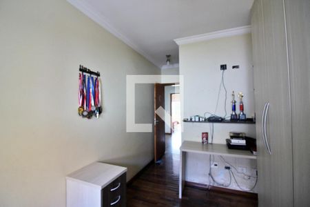 Casa à venda com 230m², 3 quartos e 2 vagasSuíte 2