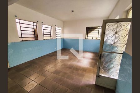 Casa à venda com 200m², 5 quartos e 3 vagasSalão