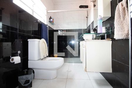 Casa à venda com 277m², 4 quartos e 2 vagasBanheiro Edicula