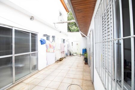 Casa à venda com 277m², 4 quartos e 2 vagasQuintal