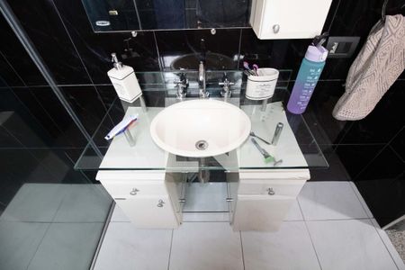 Casa à venda com 277m², 4 quartos e 2 vagasBanheiro Edicula