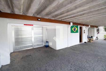 Garagem de casa à venda com 4 quartos, 277m² em Parque Continental, São Paulo