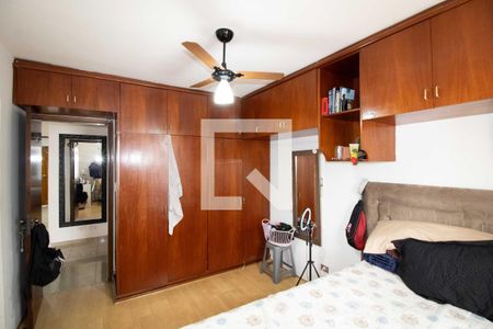 Casa à venda com 277m², 4 quartos e 2 vagasQuarto 1