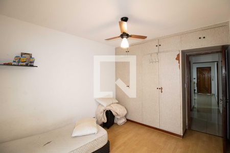 Casa à venda com 277m², 4 quartos e 2 vagasQuarto 2