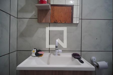 Casa à venda com 40m², 5 quartos e 1 vagaBanheiro 1