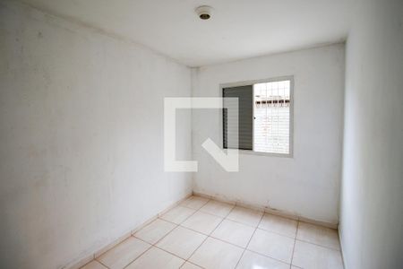 Quarto 1 de apartamento para alugar com 2 quartos, 56m² em Conjunto Residencial José Bonifácio, São Paulo