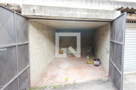 Área comum / Garagem de apartamento para alugar com 2 quartos, 56m² em Conjunto Residencial José Bonifácio, São Paulo