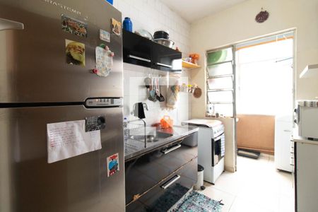 Apartamento à venda com 76m², 3 quartos e 1 vaga Apartamento à venda com 76m², 3 quartos e 1 vagaCozinha e Área de Serviço