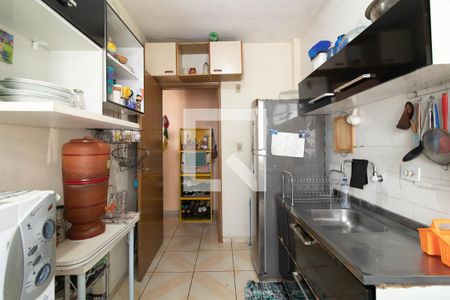 Apartamento à venda com 76m², 3 quartos e 1 vaga Apartamento à venda com 76m², 3 quartos e 1 vagaCozinha e Área de Serviço