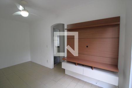 Sala de apartamento para alugar com 2 quartos, 50m² em Vila Inglesa, São Paulo