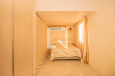 Quarto de apartamento à venda com 1 quarto, 65m² em Rio Branco, Porto Alegre
