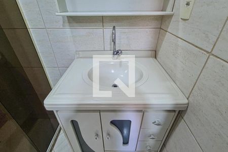 Casa para alugar com 100m², 2 quartos e sem vaga Casa para alugar com 100m², 2 quartos e sem vagaBanheiro Social
