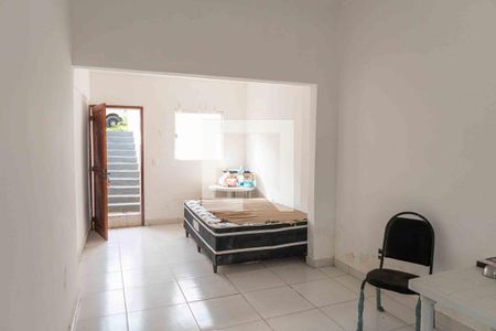 Sala e cozinha de kitnet/studio para alugar com 1 quarto, 32m² em Itaipu, Niterói