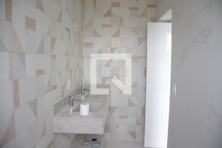 Casa de condomínio para alugar com 183m², 3 quartos e 3 vagasBanheiro da Suíte 1