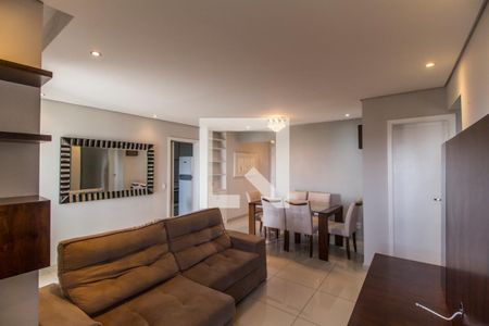 Sala de TV de apartamento para alugar com 2 quartos, 73m² em Jardim Tupanci, Barueri