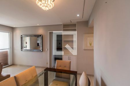 Sala de Jantar de apartamento para alugar com 2 quartos, 73m² em Jardim Tupanci, Barueri