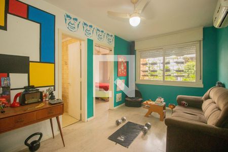 Sala de apartamento para alugar com 1 quarto, 30m² em Morro Santana, Porto Alegre