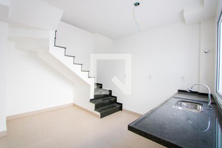 Apartamento para alugar com 107m², 2 quartos e 1 vagaCozinha