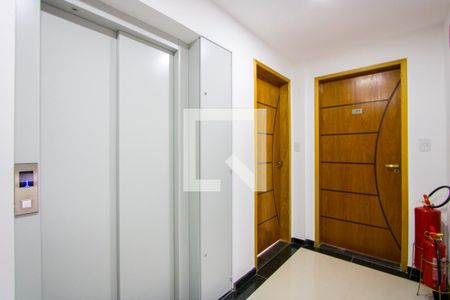 Apartamento para alugar com 107m², 2 quartos e 1 vagaHall