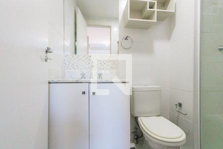 Apartamento à venda com 66m², 2 quartos e sem vaga Apartamento à venda com 66m², 2 quartos e sem vagaBanheiro da Suíte