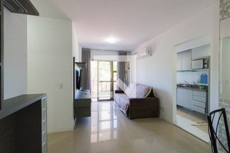 Sala de apartamento para alugar com 2 quartos, 66m² em Curicica, Rio de Janeiro
