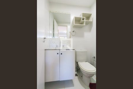 Apartamento à venda com 66m², 2 quartos e sem vaga Apartamento à venda com 66m², 2 quartos e sem vagaBanheiro da Suíte