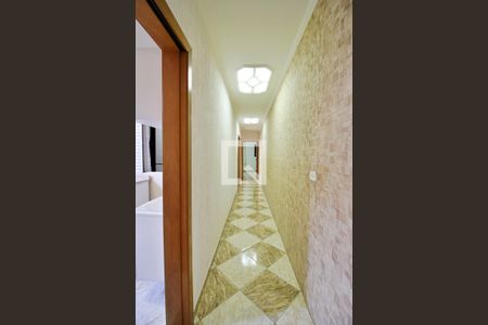 Corredor de casa à venda com 2 quartos, 150m² em Parque Oratorio, Santo André