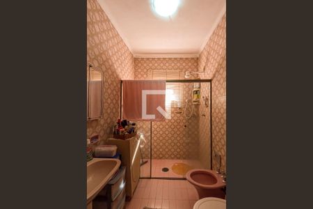 Casa à venda com 250m², 3 quartos e 2 vagasBanheiro 1