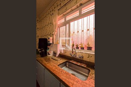 Casa à venda com 250m², 3 quartos e 2 vagasCozinha