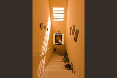 Casa à venda com 250m², 3 quartos e 2 vagasCorredor