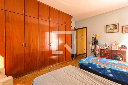 Casa à venda com 250m², 3 quartos e 2 vagasQuarto 1