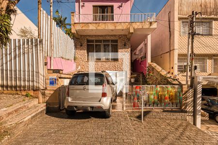 Casa à venda com 250m², 3 quartos e 2 vagasFachada da Casa