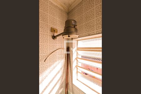 Casa à venda com 250m², 3 quartos e 2 vagasBanheiro 2