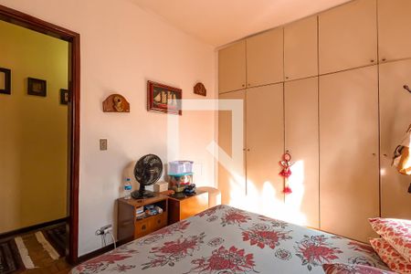 Casa à venda com 250m², 3 quartos e 2 vagasQuarto 2