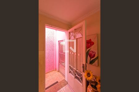 Casa à venda com 250m², 3 quartos e 2 vagasEntrada