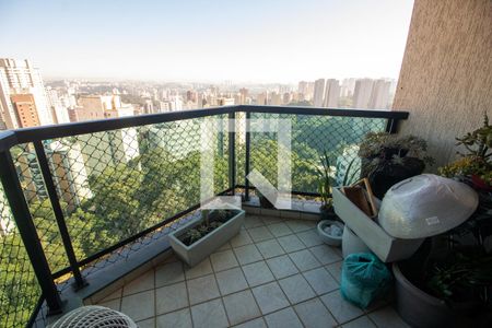 Varanda  de apartamento à venda com 2 quartos, 58m² em Vila Suzana, São Paulo