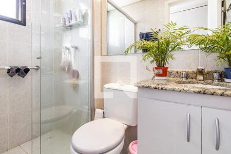 Apartamento para alugar com 65m², 2 quartos e 1 vaga Apartamento para alugar com 65m², 2 quartos e 1 vagaBanheiro da Suíte