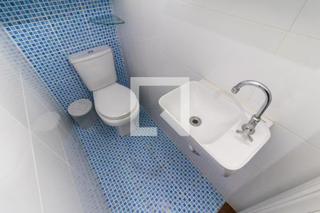 Lavabo 1 de casa para alugar com 3 quartos, 250m² em Itaquera, São Paulo