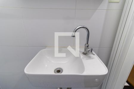 Casa para alugar com 250m², 3 quartos e 2 vagas Casa para alugar com 250m², 3 quartos e 2 vagasLavabo 1