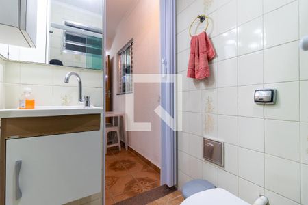 Casa para alugar com 250m², 3 quartos e 2 vagas Casa para alugar com 250m², 3 quartos e 2 vagasBanheiro da Suíte 2