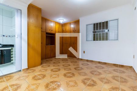 Casa para alugar com 250m², 3 quartos e 2 vagas Casa para alugar com 250m², 3 quartos e 2 vagasQuarto Suíte 1