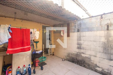 Casa de condomínio para alugar com 52m², 2 quartos e 1 vagaÁrea de Serviço