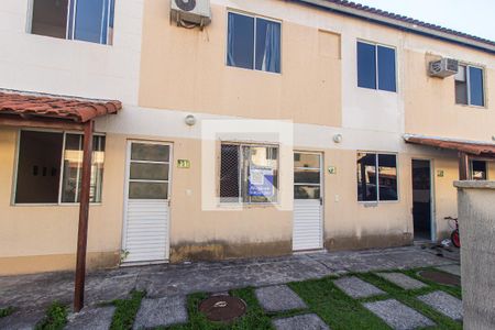 Casa de condomínio para alugar com 52m², 2 quartos e 1 vagaFachada