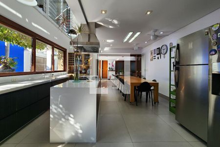 Casa à venda com 370m², 3 quartos e 4 vagasCozinha