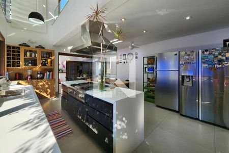 Casa à venda com 370m², 3 quartos e 4 vagasCozinha