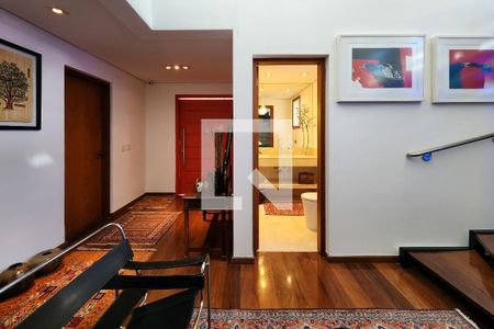 Casa à venda com 370m², 3 quartos e 4 vagasSala