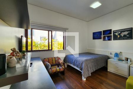 Casa à venda com 370m², 3 quartos e 4 vagasQuarto 3